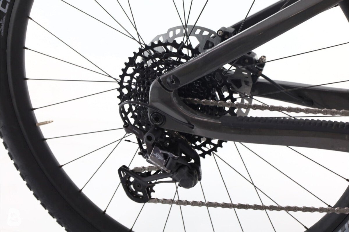 Berria Mako Hybrid 6 XT 2024