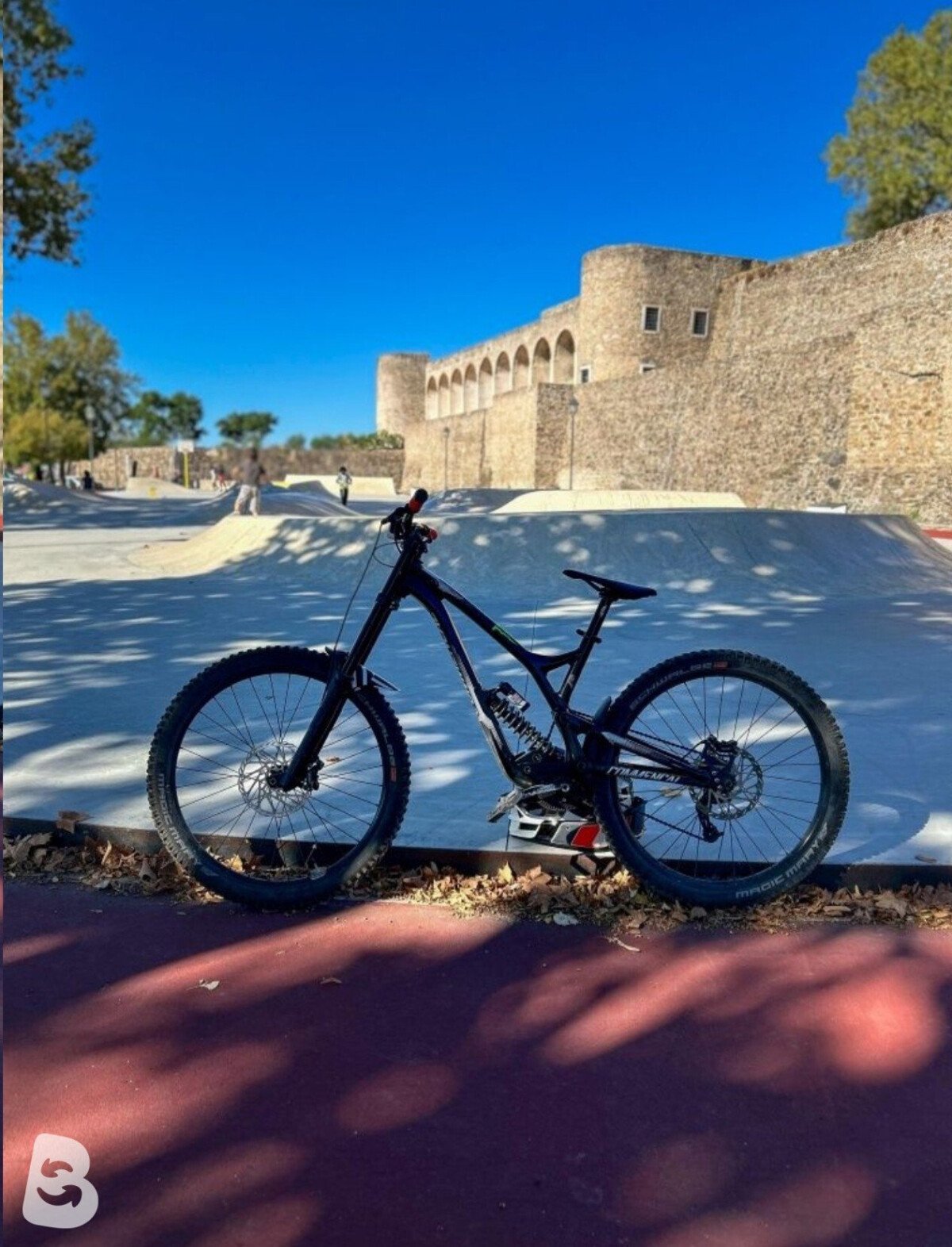 Commencal V4.2 2017