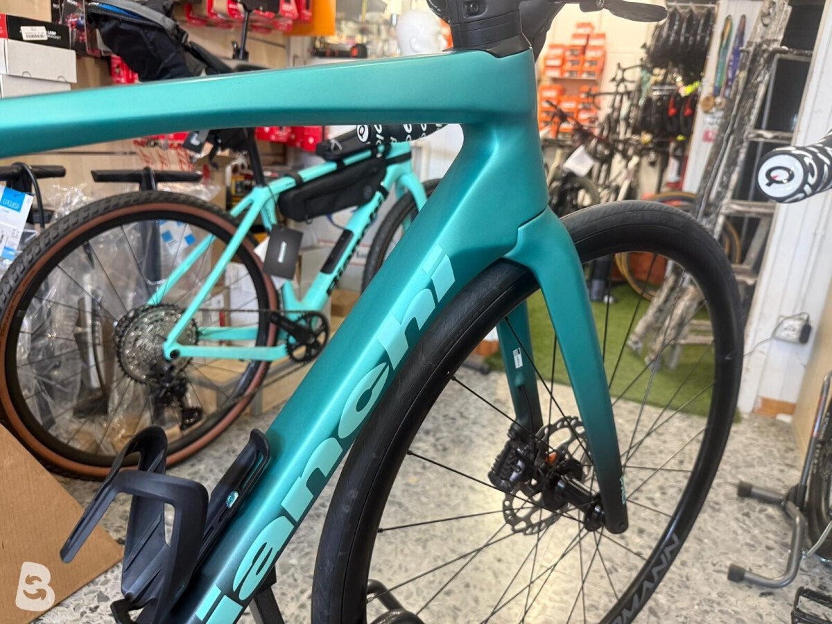 Bianchi Specialissima Pro Ultegra di.2 2024