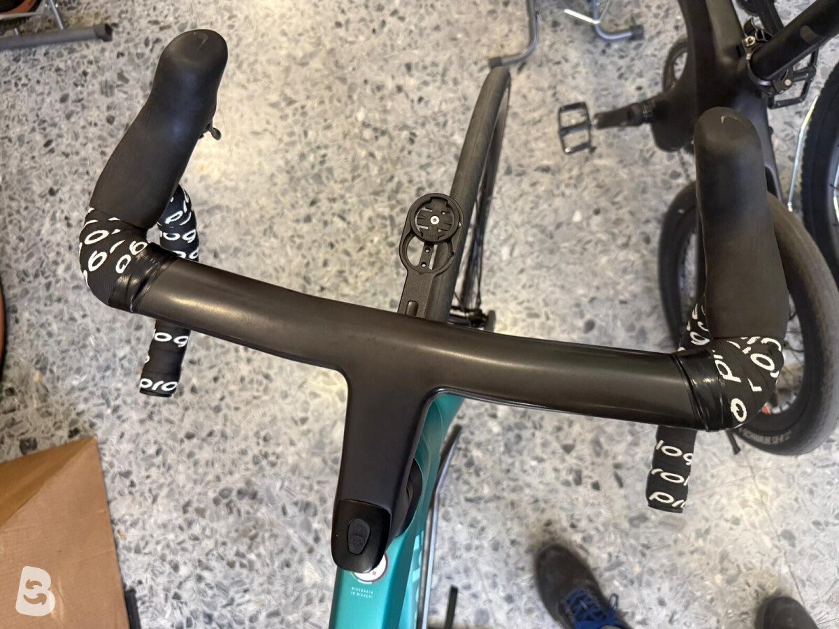 Bianchi Specialissima Pro Ultegra di.2 2024