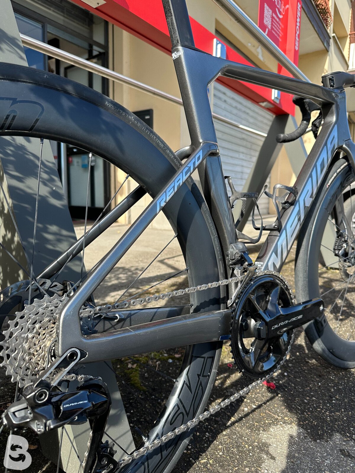 Merida reacto team dura ace 2024