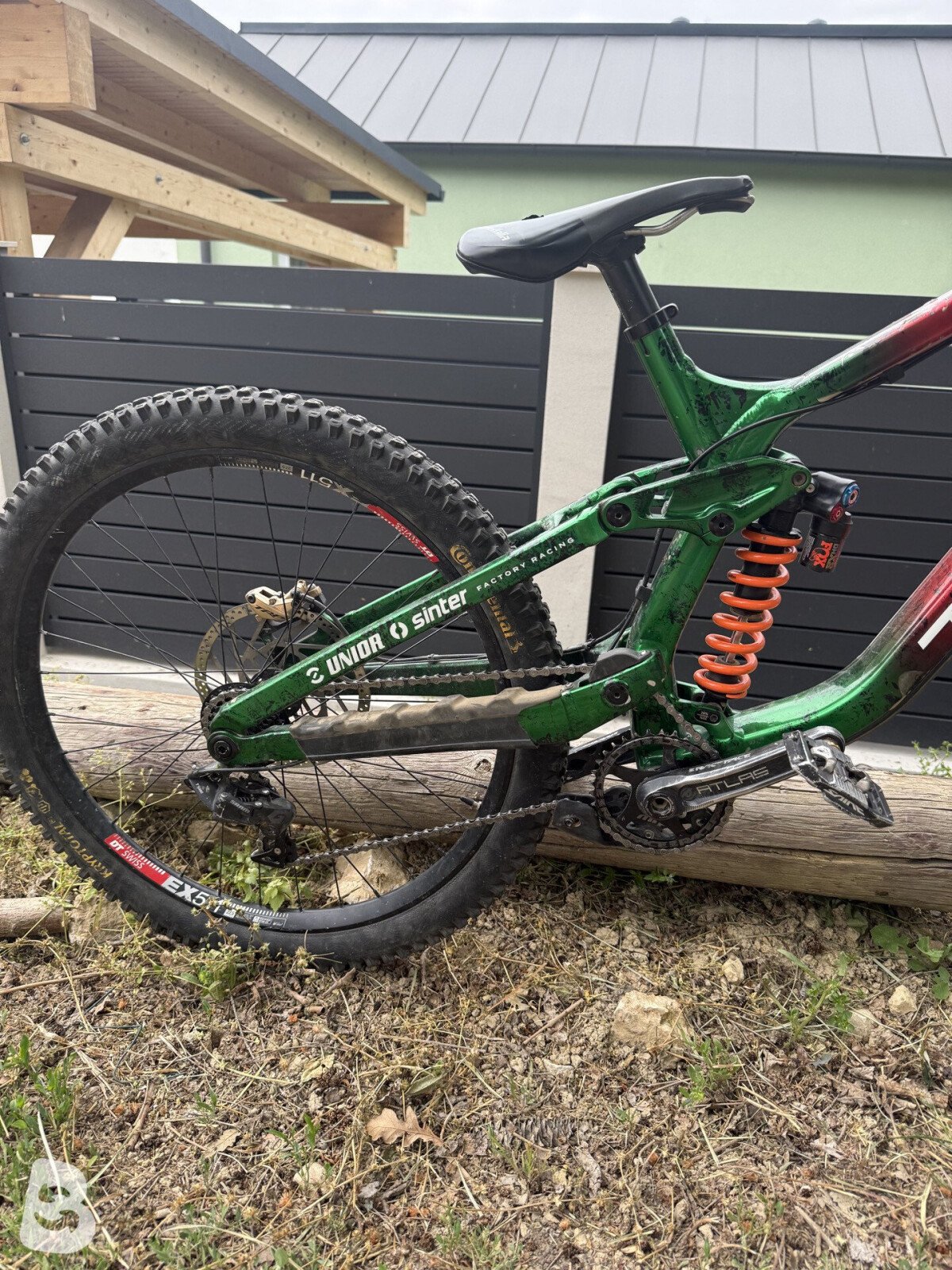 Trek Session AL 2023