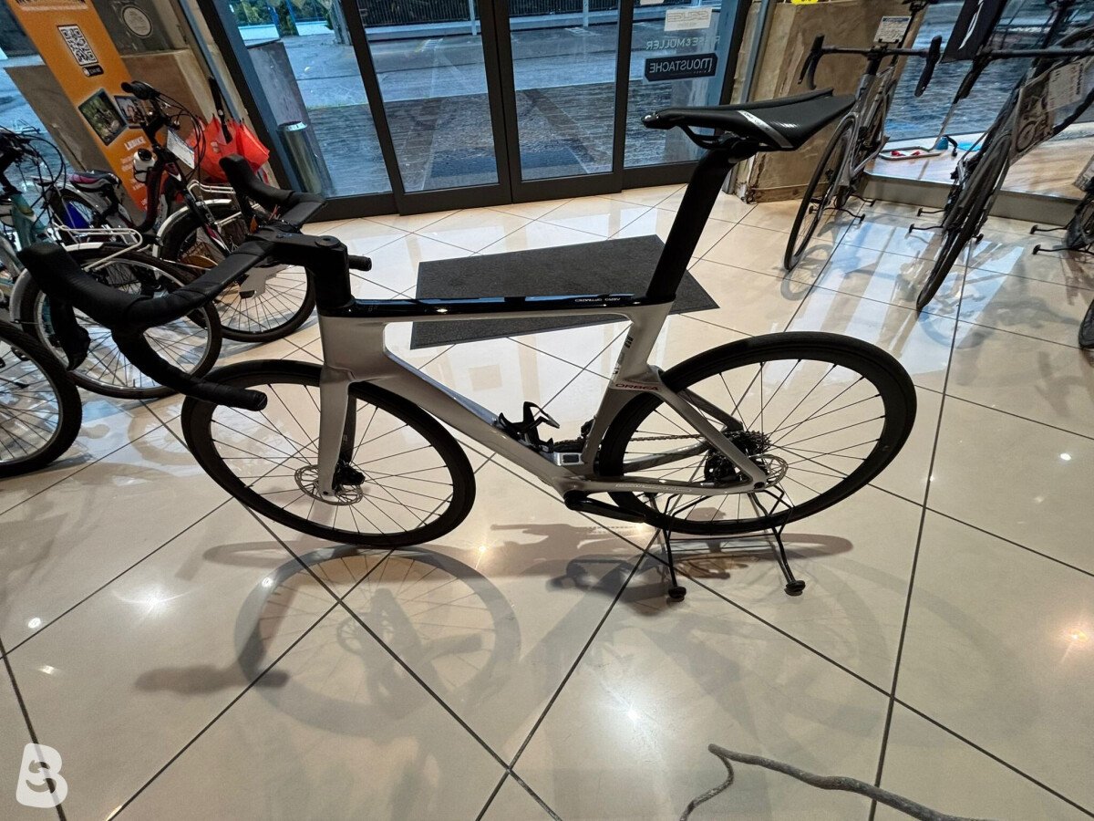 Orbea Orca Aero M31e AXS 2023