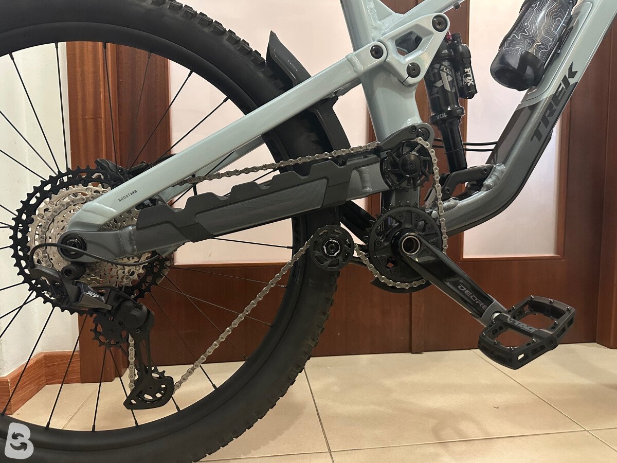 Trek Slash 8 2025