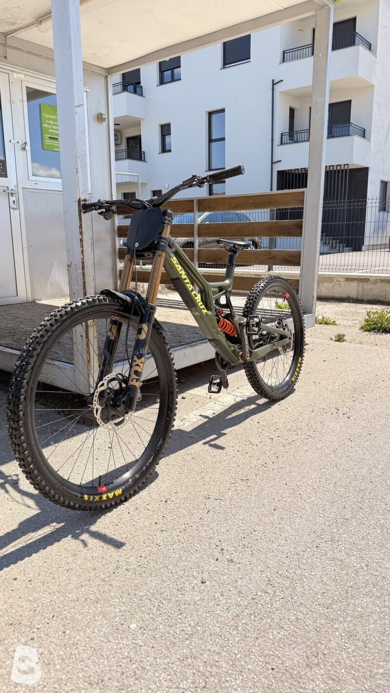 Santa Cruz V10 S MX Carbon 2025