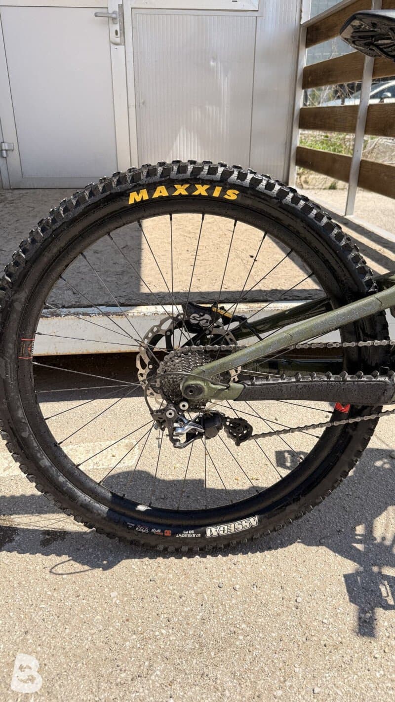 Santa Cruz V10 S MX Carbon 2025