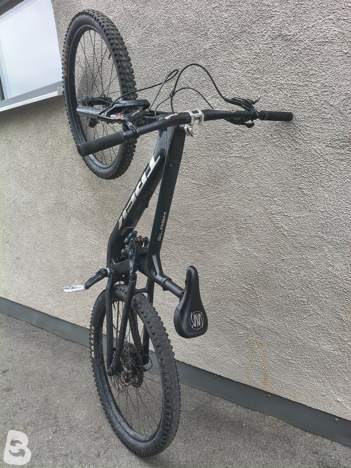Trek Slash 9.7 2021