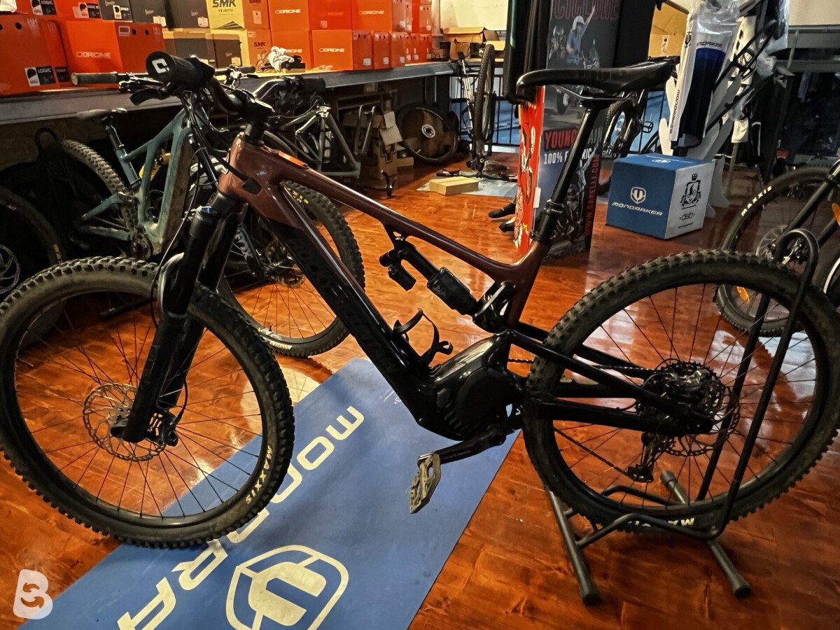 Rocky Mountain Altitude Carbon 70 2023