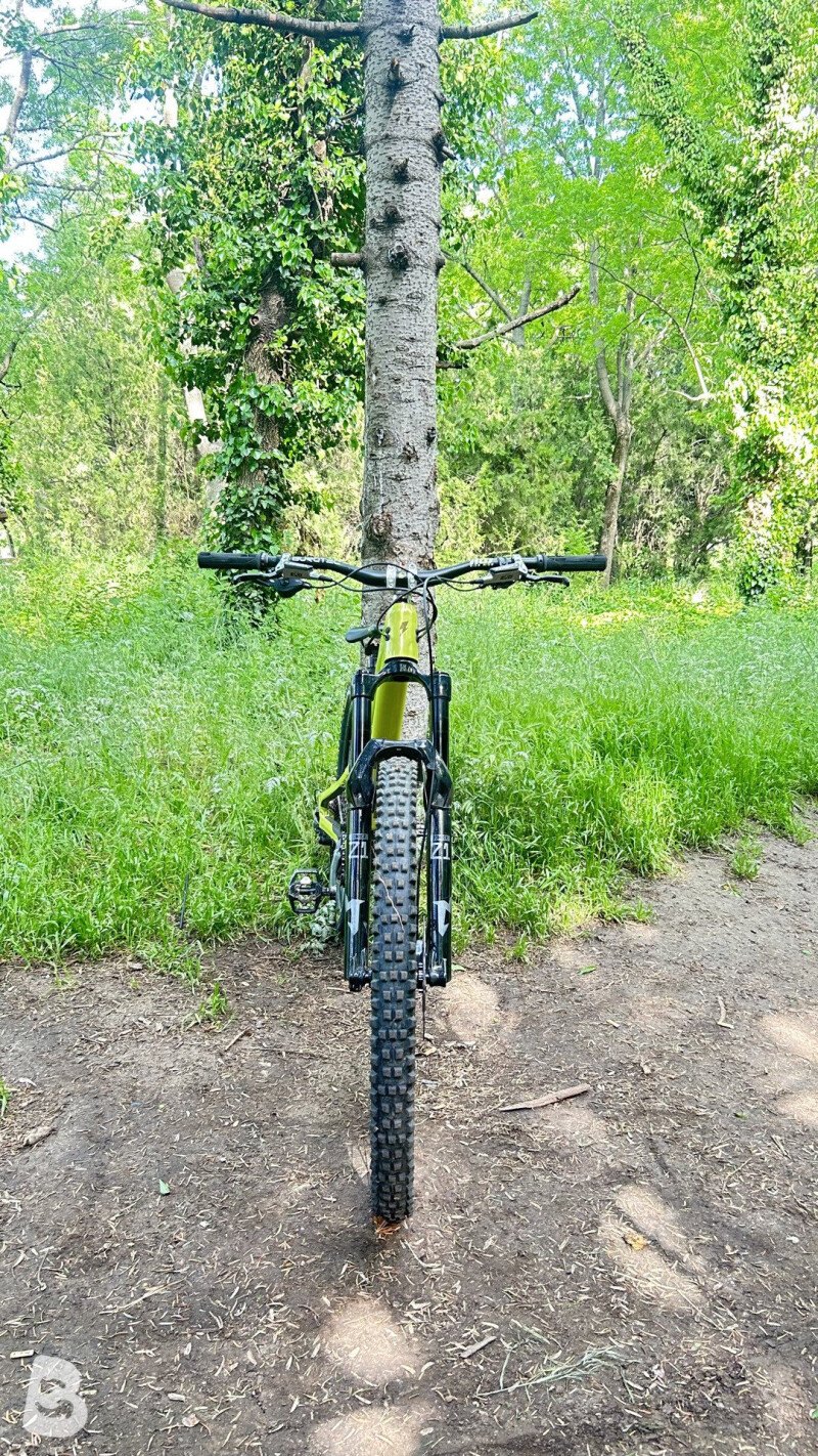 YT Industries Capra Base AL 2025