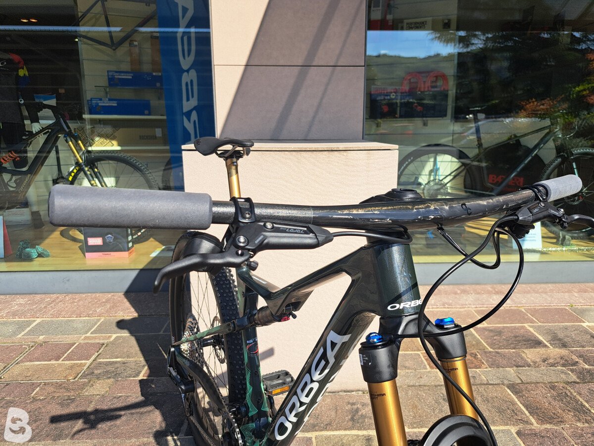 Orbea OIZ M-TEAM AXS 2024