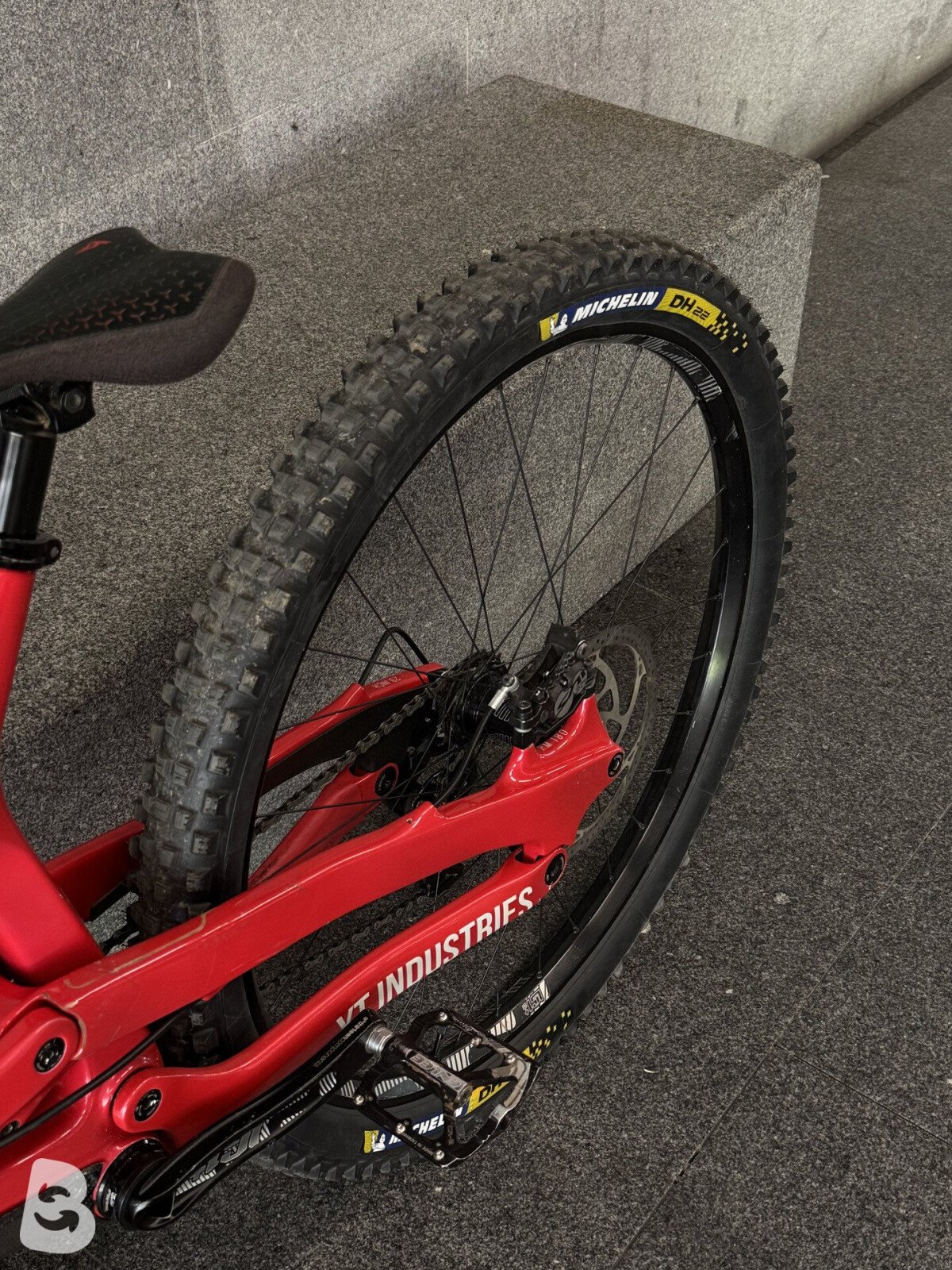 YT Industries Tues Pro 2024