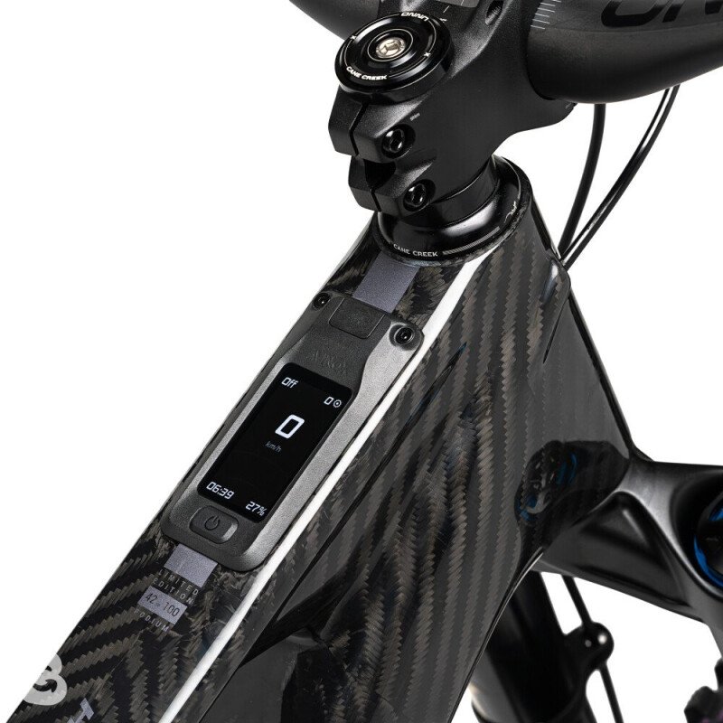 UNNO MITH Pro Podium M2S - S3 2026