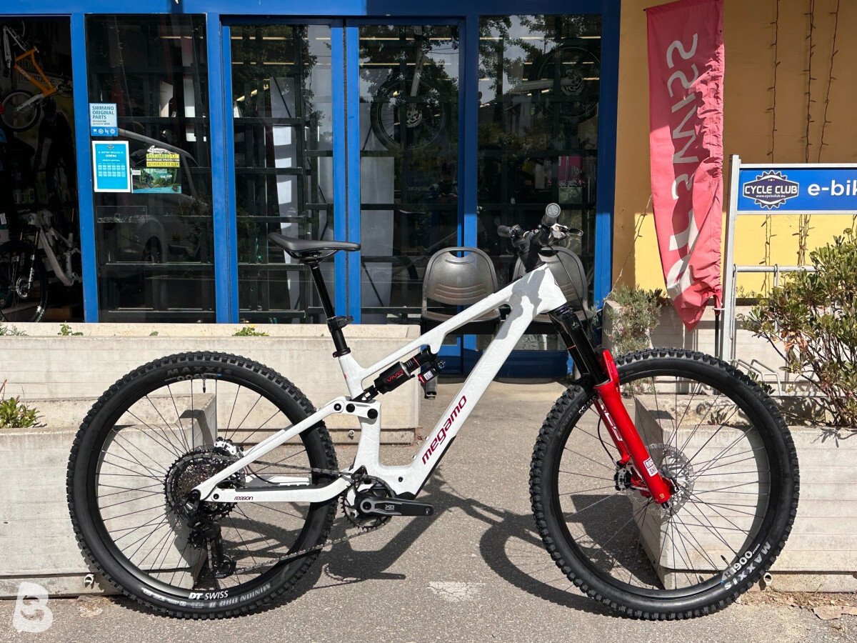 Megamo REASON CRB 02 AVINOX M2s 2027