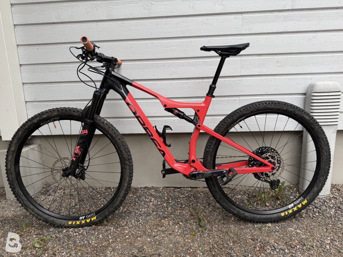 Orbea Oiz M20 TR 2022