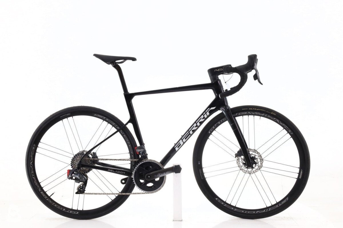 Berria Belador AXS 12V 2024