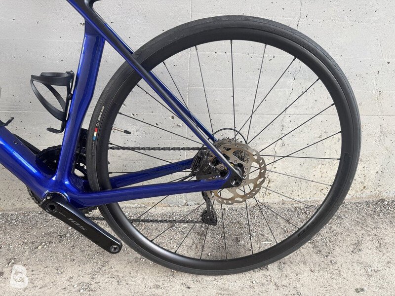Trek Madone SL 5 Gen 8 2025