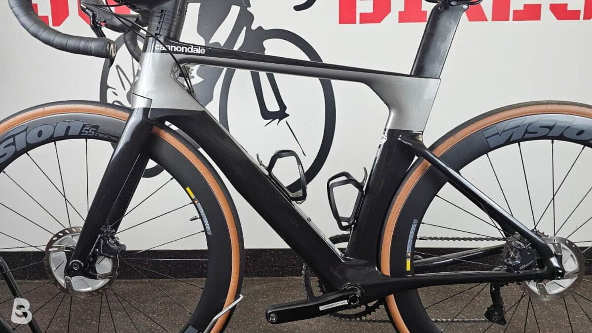 Cannondale systemsix disc ultegra 2022