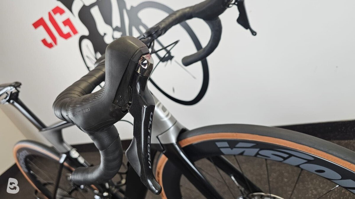 Cannondale systemsix disc ultegra 2022
