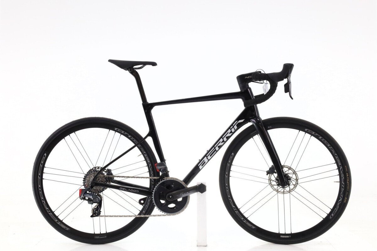 Berria Belador AXS 12V 2024