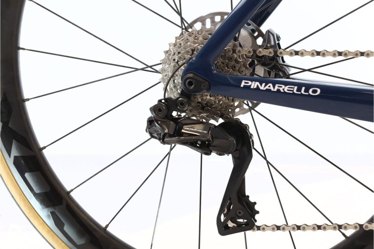 Pinarello Dogma F Di2 12V 2024