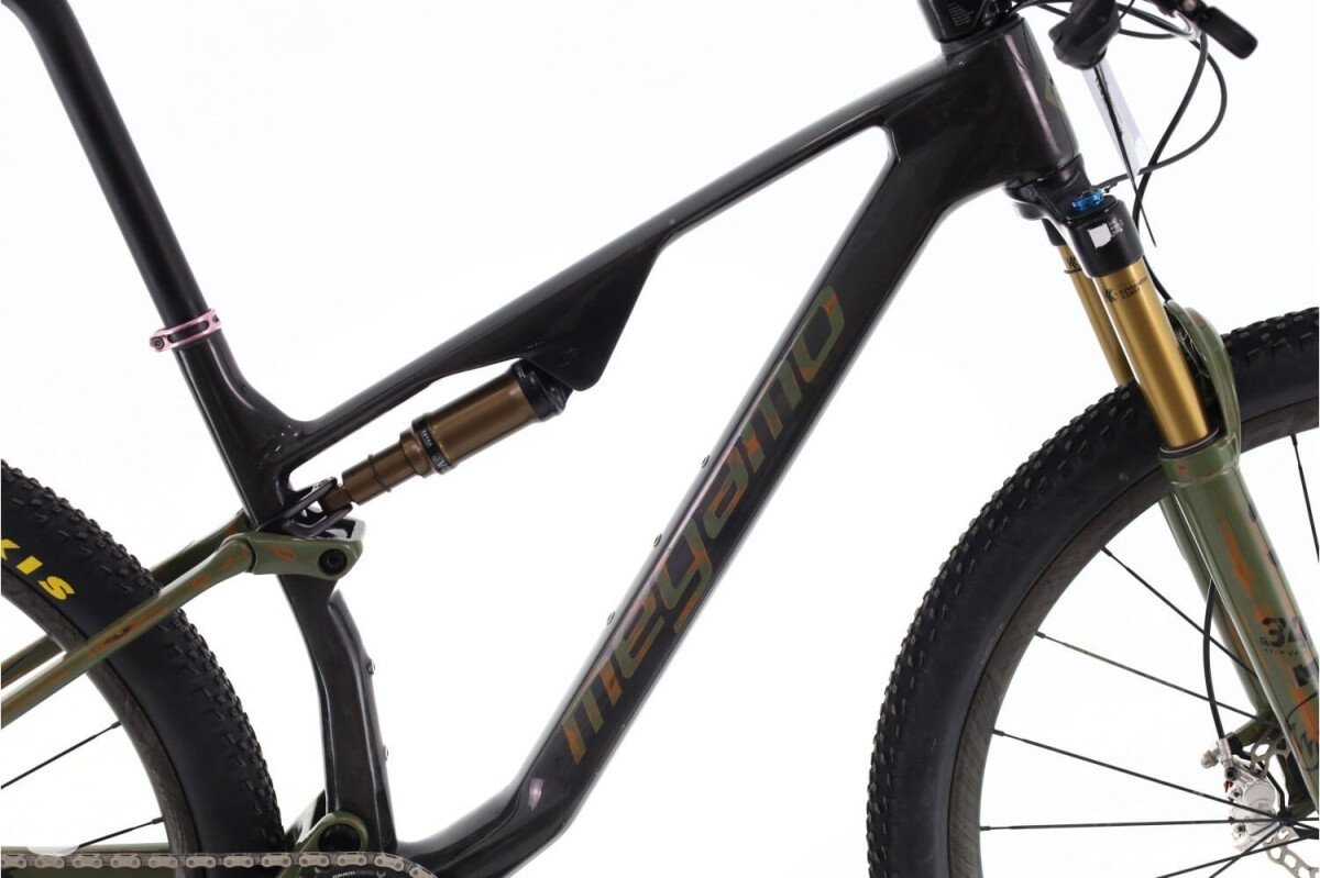 Megamo Track GX AXS 2024