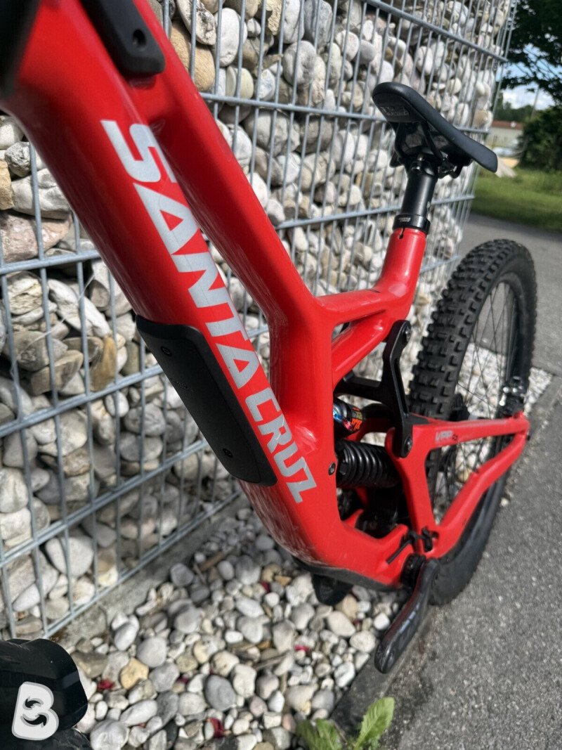 Santa Cruz V10 S Carbon 2025
