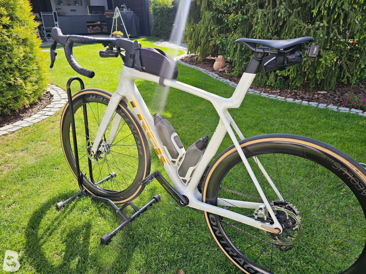 Trek Madone SLR 9 Gen 8 2025