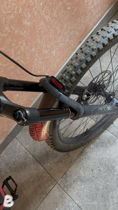 YT Industries Capra AL Comp Custom Enduro 2018