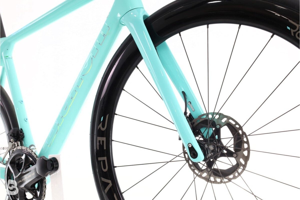 Bianchi Specialissima Di2 12V 2022