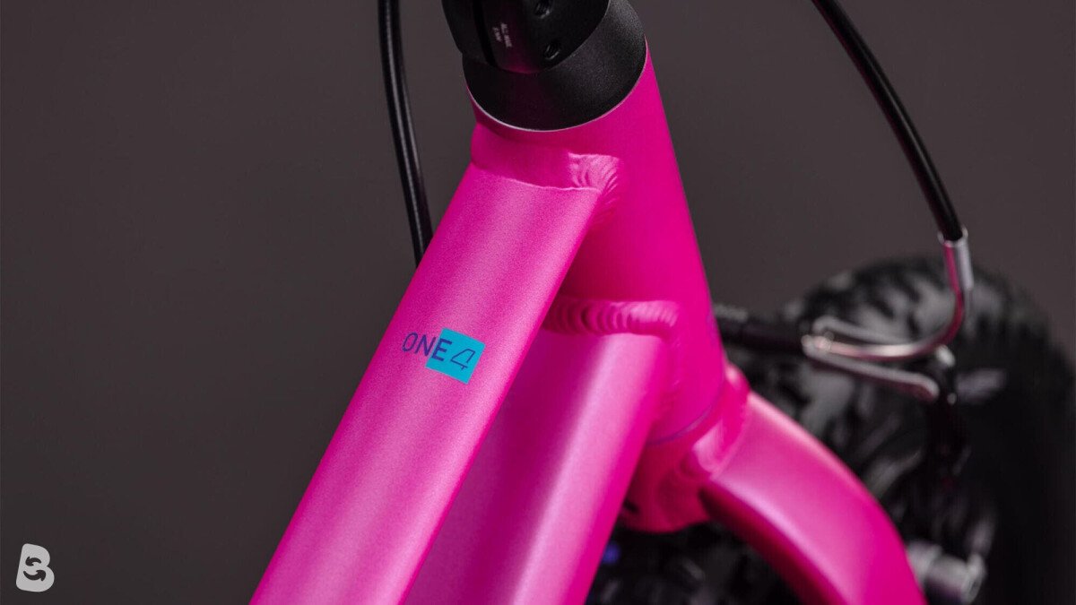 Cube Numove 140 fucsia´n´plum 2026
