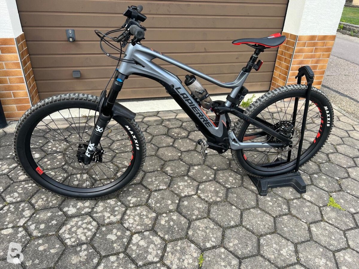 Lapierre eZesty AM 9.0 (2021) – Carbon E-MTB 2020