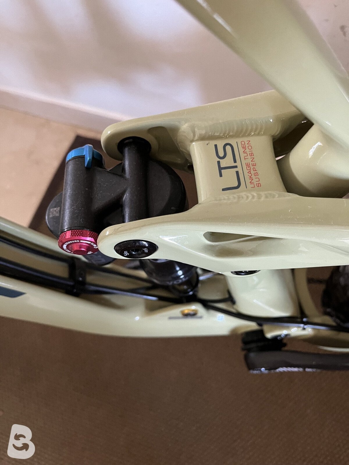 GT Force Carbon Expert 2020