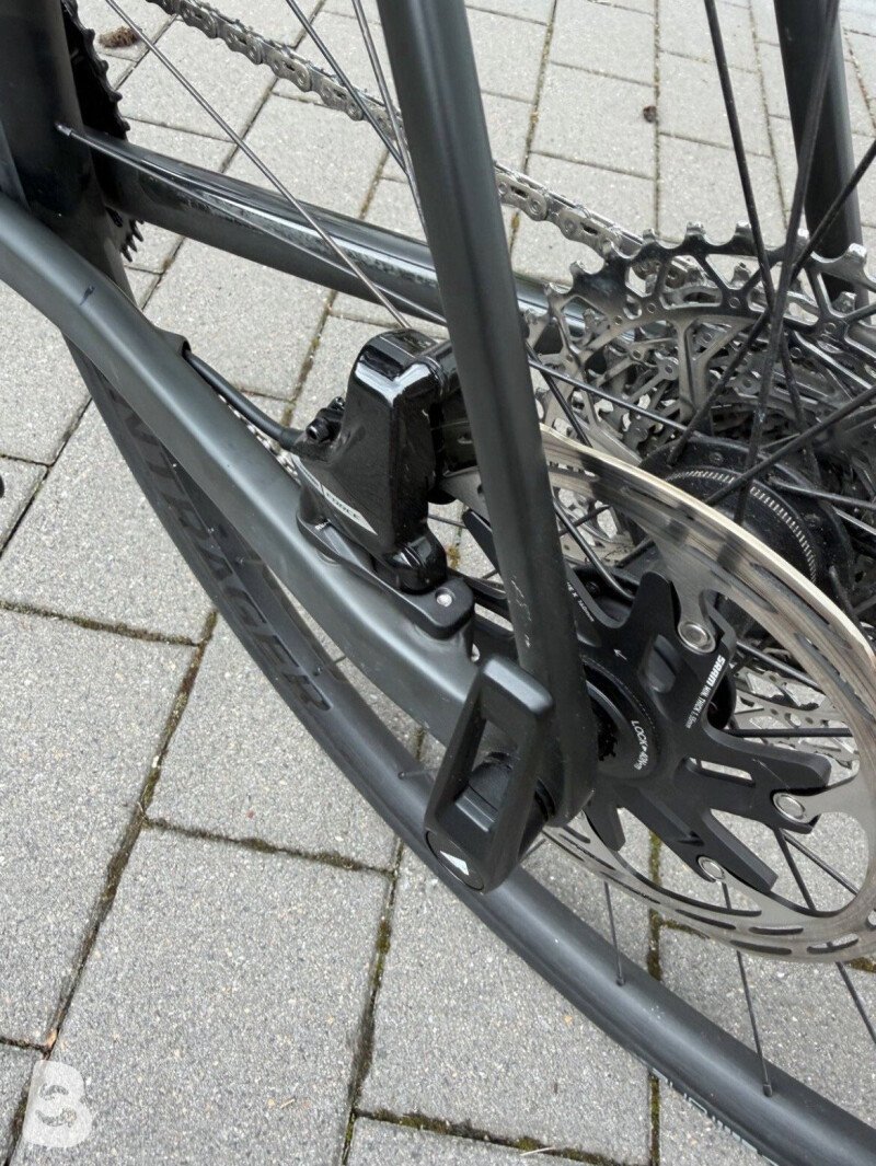 Canyon Ultimate CF SLX 8.0 Disc eTap 2021