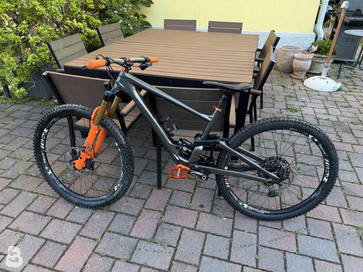 Specialized Enduro Comp 2022