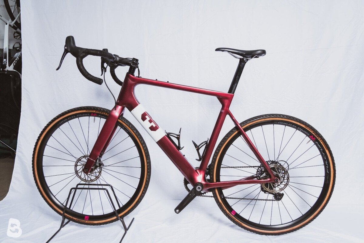 3T EXPLORO PRO 2022
