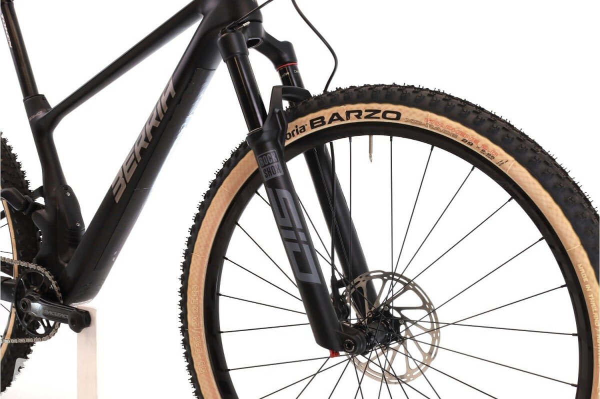 Berria Mako 6.1 XT 2025