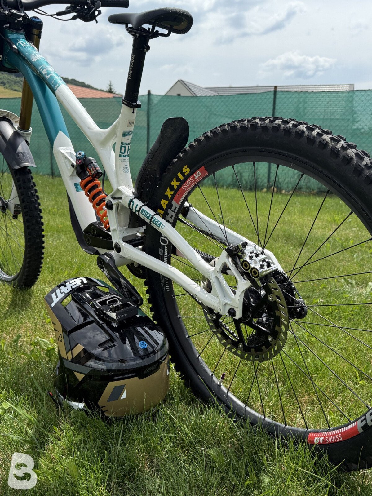 Commencal Supreme DH Signature 2021