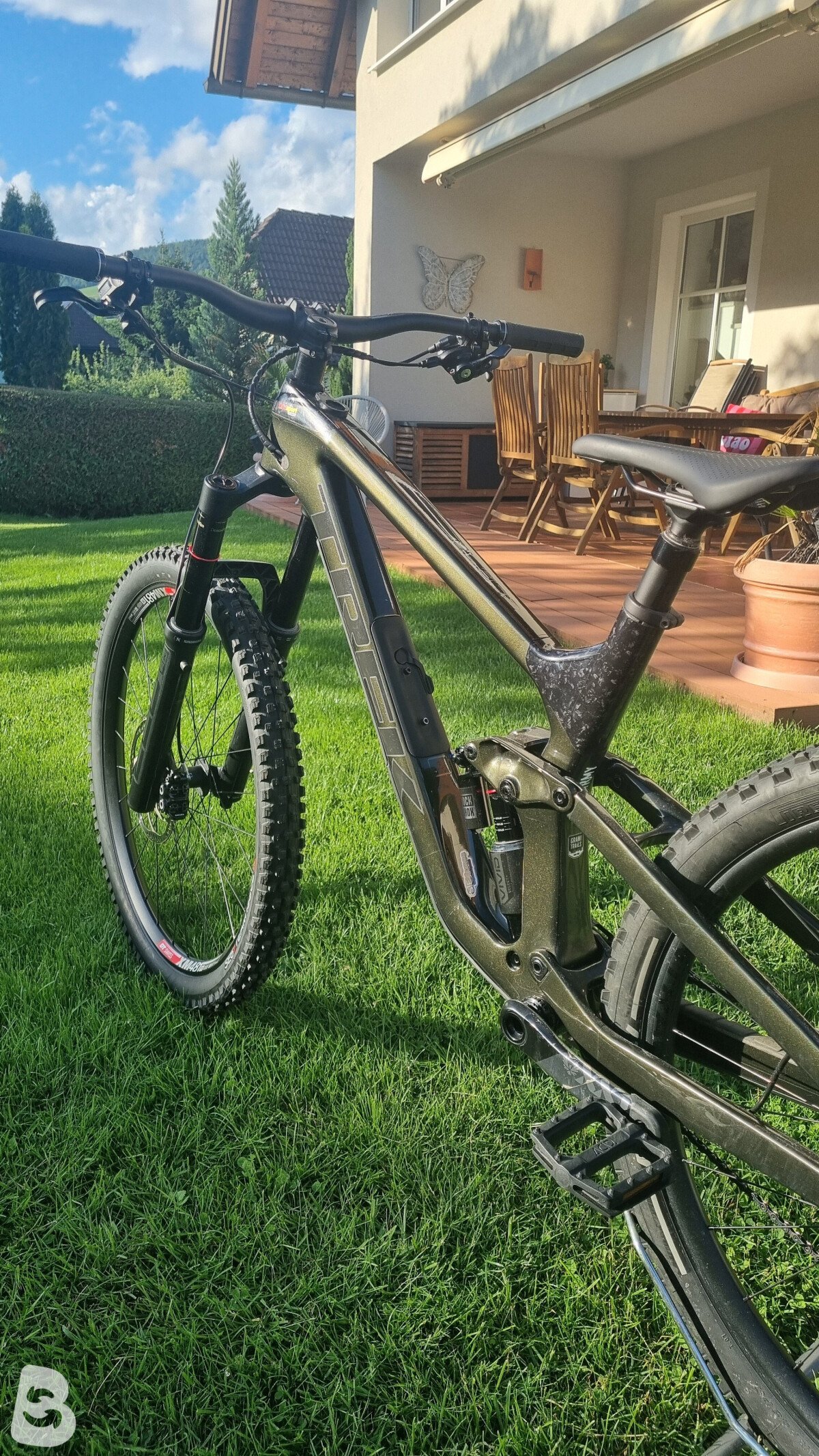 Trek Slash 9.7 (Upgrade & NewParts) 2021