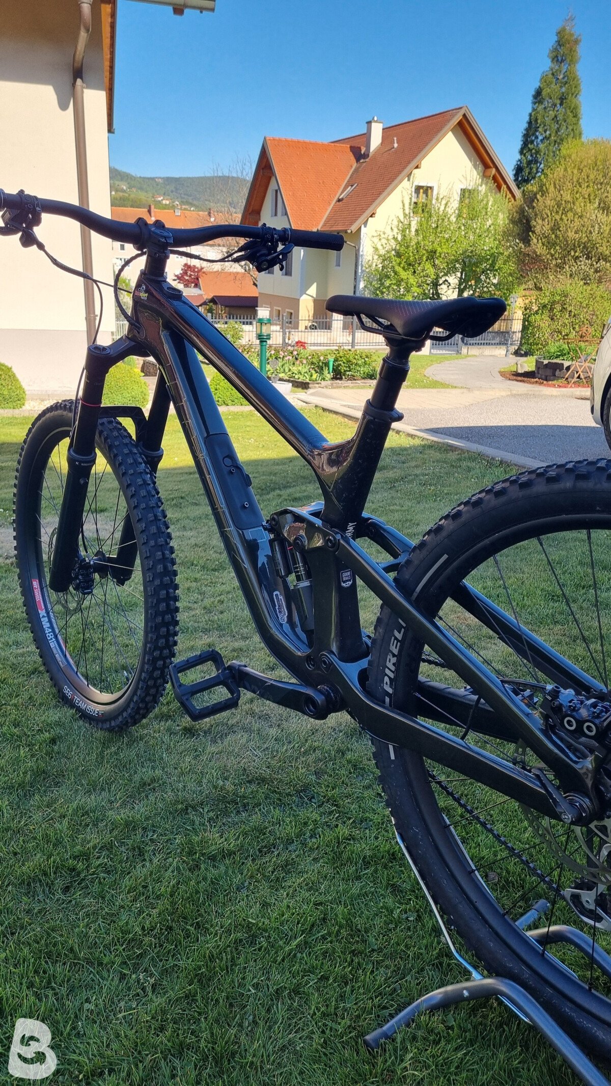Trek Slash 9.7 (Upgrade & NewParts) 2021