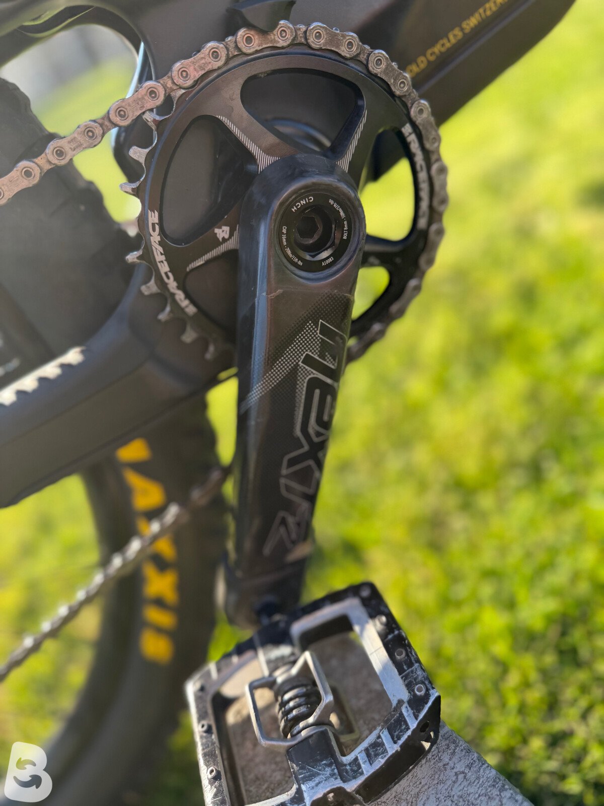 Bold Linkin 150 Pro Shimano XT / RaceFace 2022
