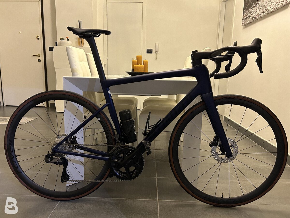 Specialized Tarmac SL8 Pro - Ultegra Di2 2025