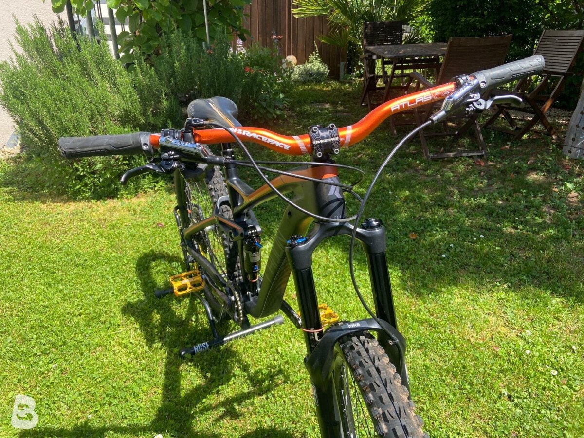 Radon Slide Carbon 160 2015