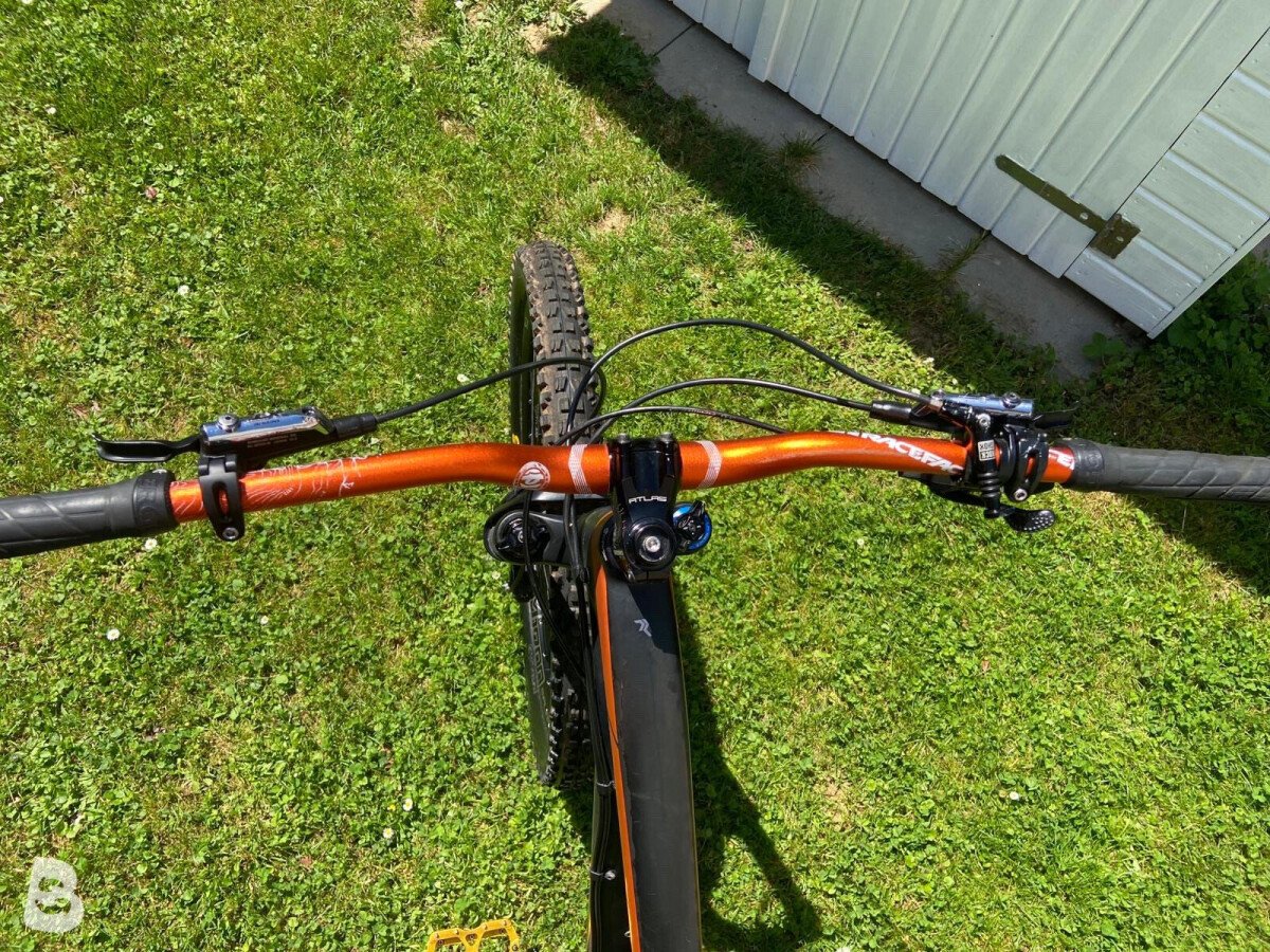 Radon Slide Carbon 160 2015