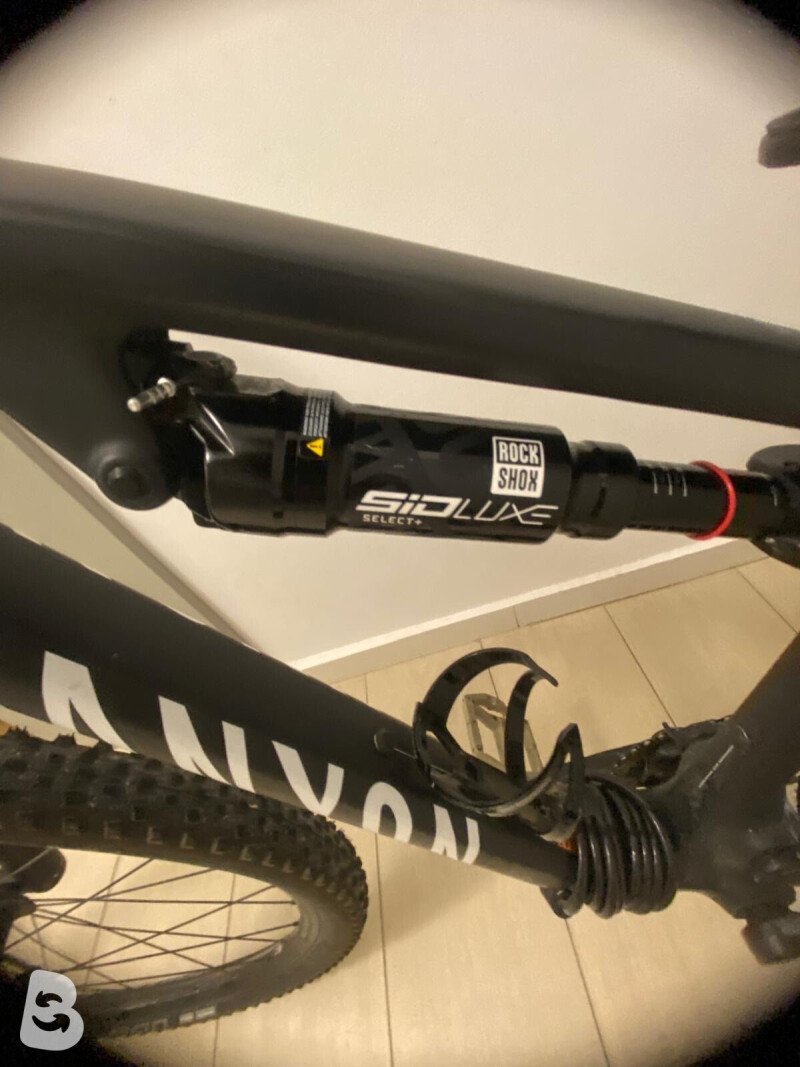 Canyon Lux World Cup CF Young Hero 2025