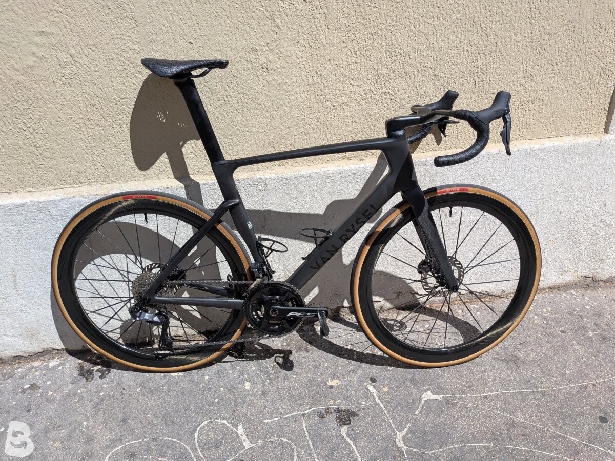 Van Rysel Road Bike RCR Pro Shimano Ultegra DI2 with Power Sensor 2023