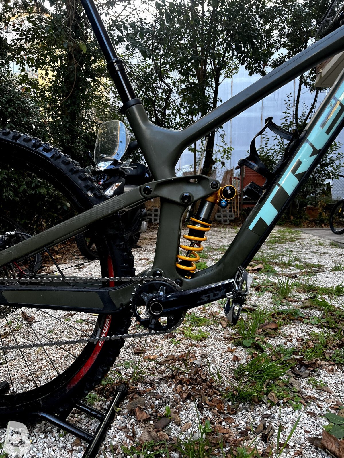 Trek slash 9.7 2023