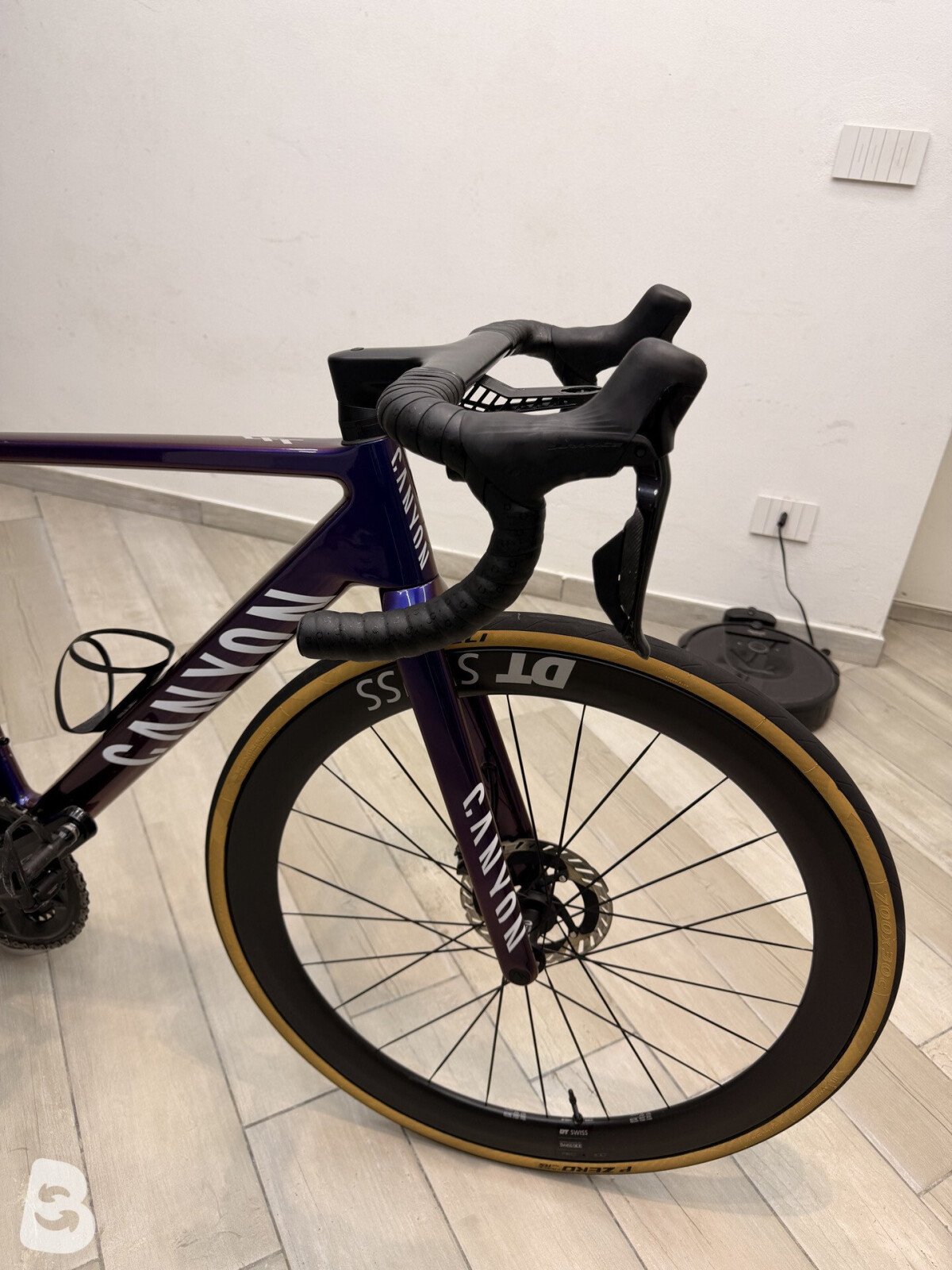 Canyon Ultimate CFR Di2 Aero 2023