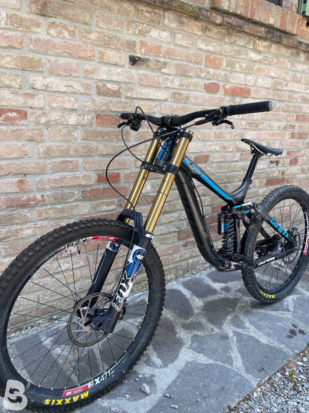Giant Glory Advanced 27.5 0 2015