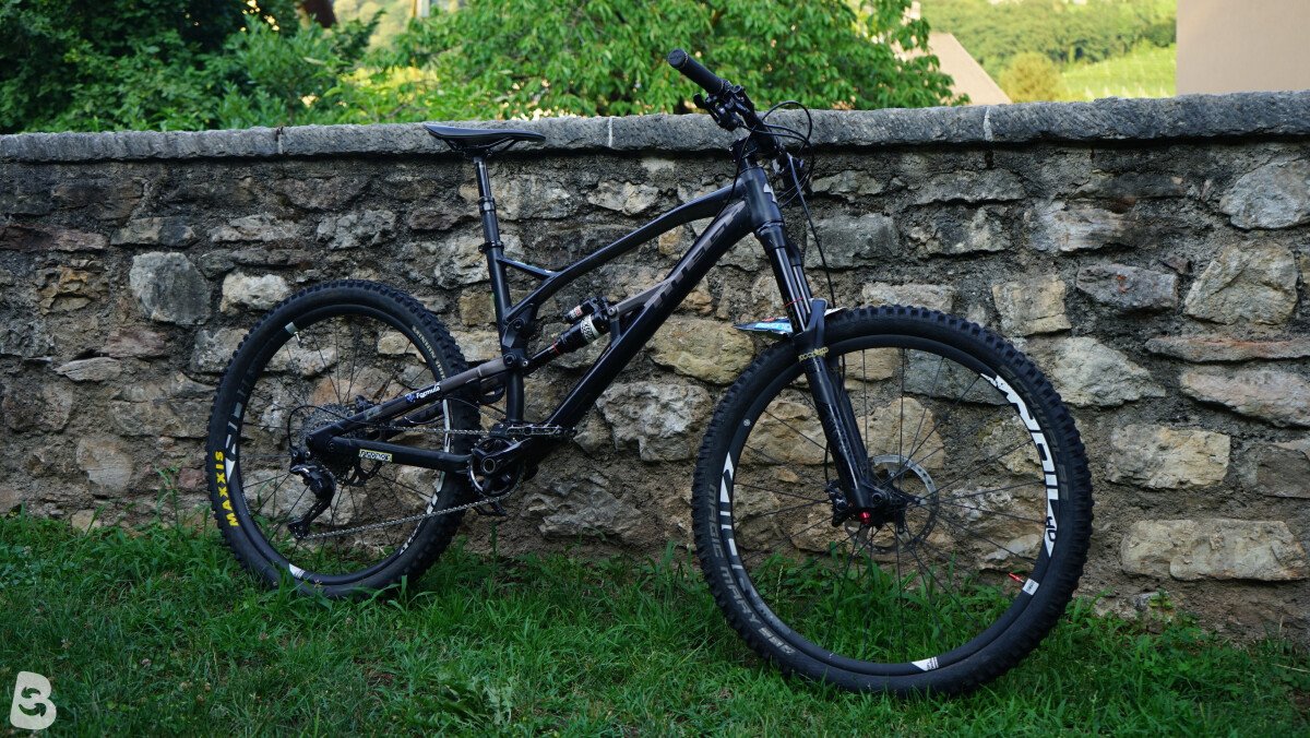 Nukeproof Mega 275 PRO 2017