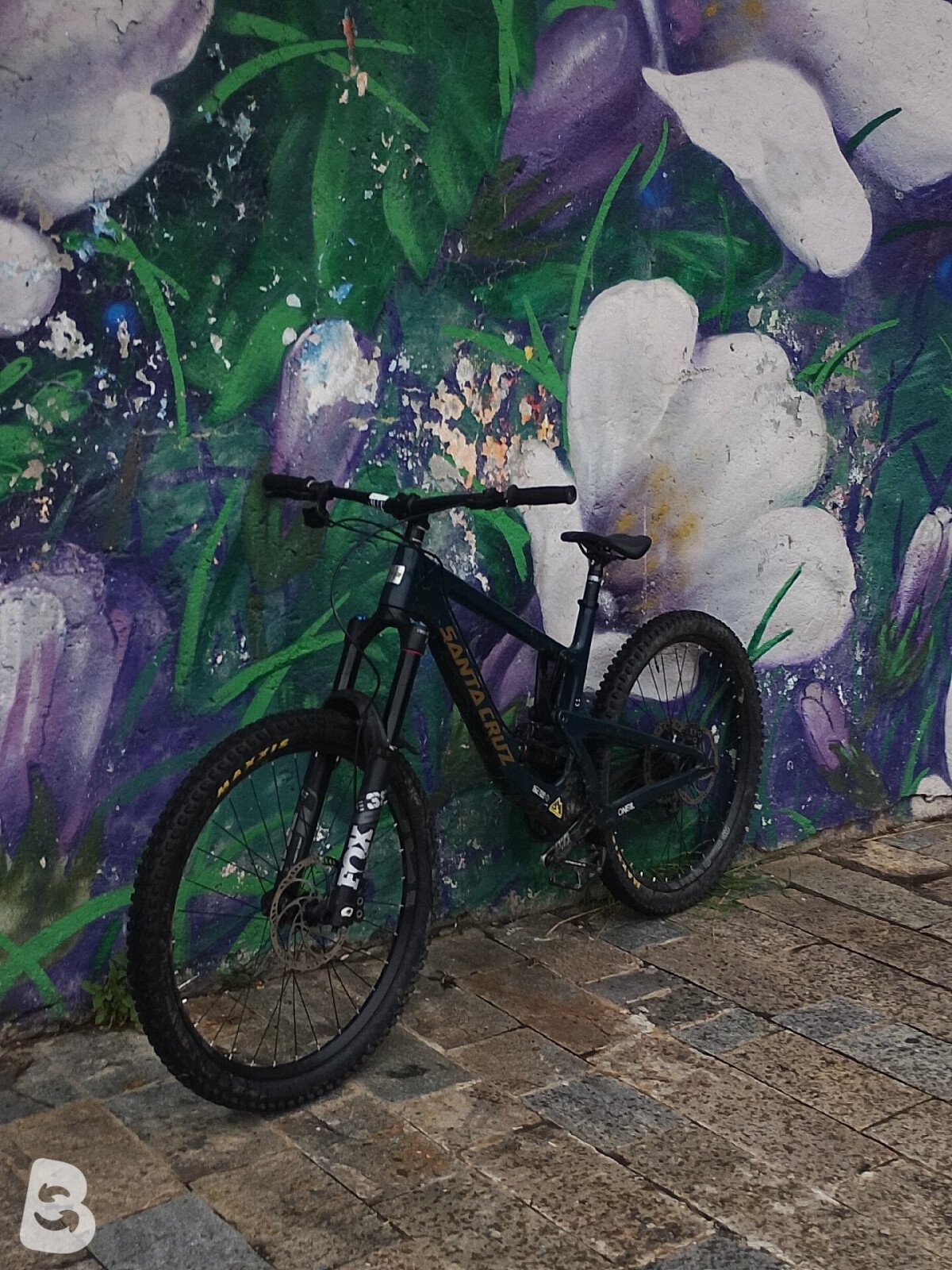 Santa Cruz Nomad V4 C S 2020